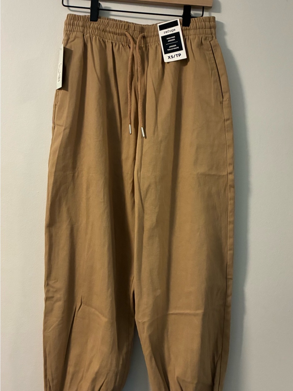 Refuge Women’s Tan Drawstring Pants